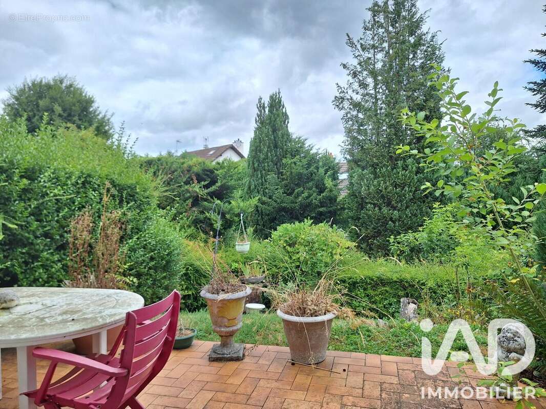 Maison 108 m² à Domont  - photo 2