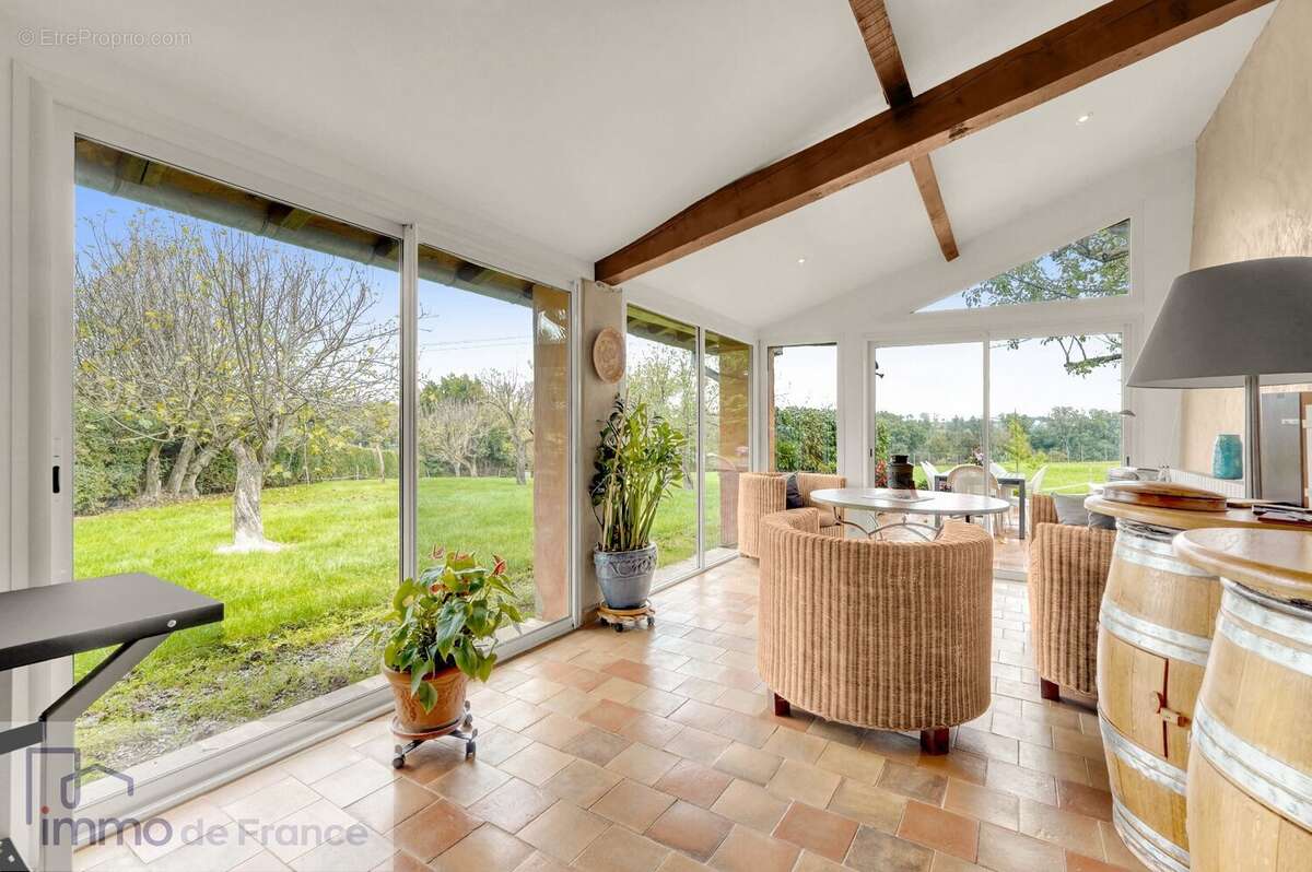 Maison à FLOURENS