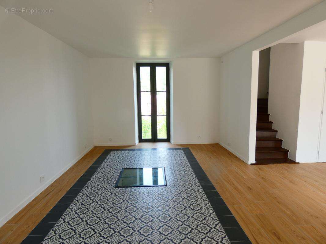 Maison à VAUREAL