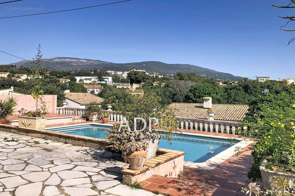 Appartement à GRASSE