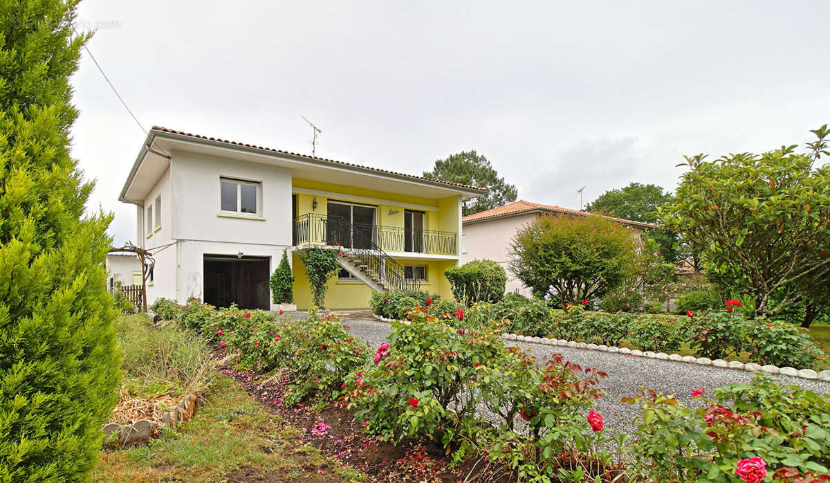 Maison à SORT-EN-CHALOSSE