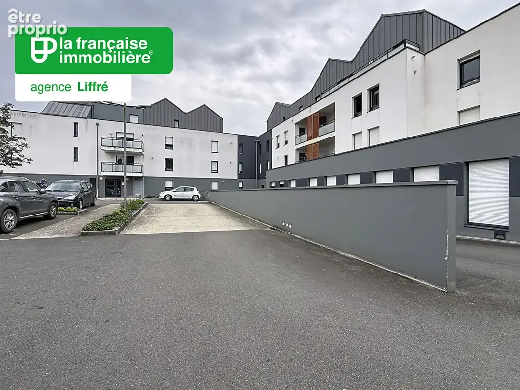 Appartement à LIFFRE