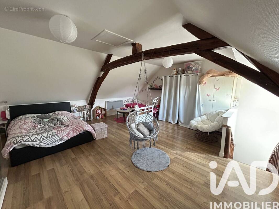 Photo 1 - Maison à SAINT-LAURENT-EN-GATINES