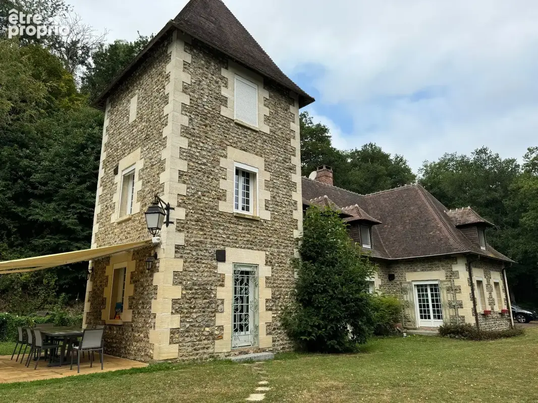 Maison 225 m² à Bernay  - photo 1