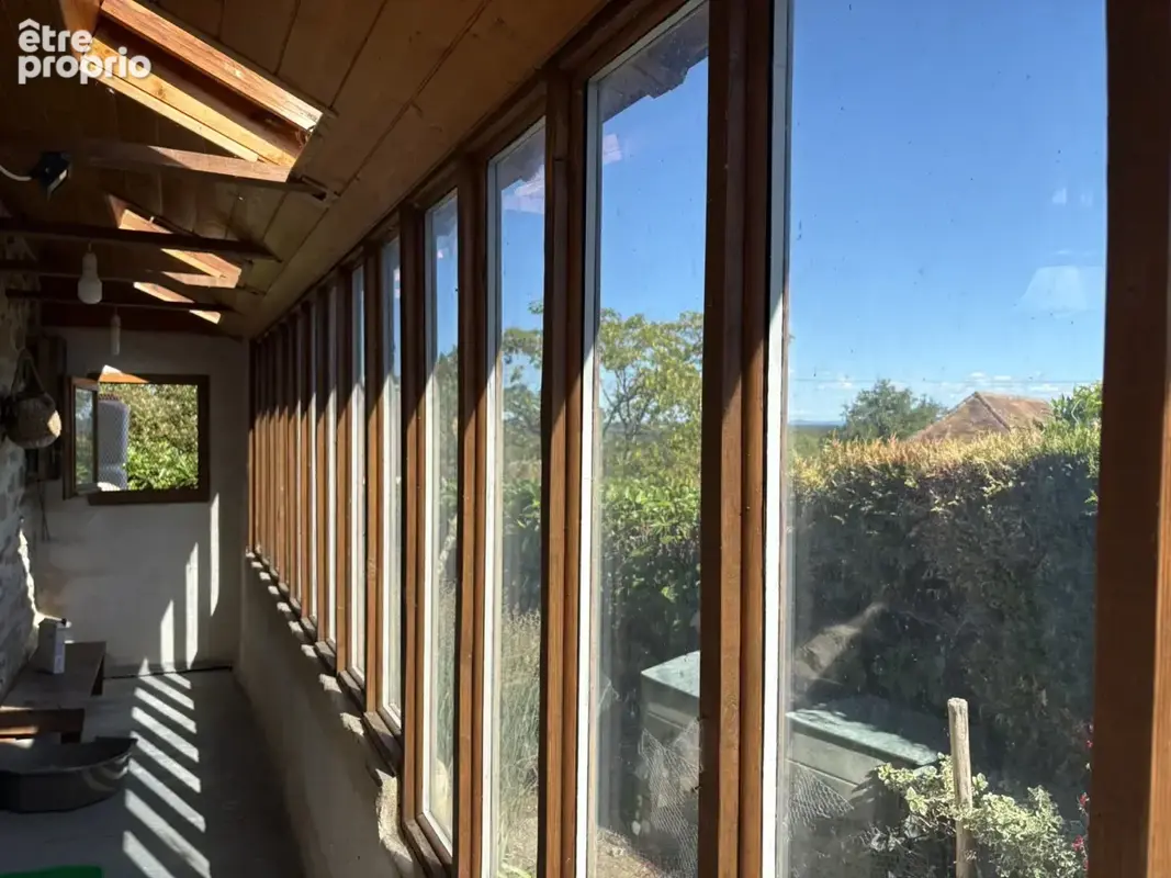 Meuzac : Fermette rénovée pleine de caractère avec gîte en cours d’aménagement, piscine hors-sol et grange - photo 14