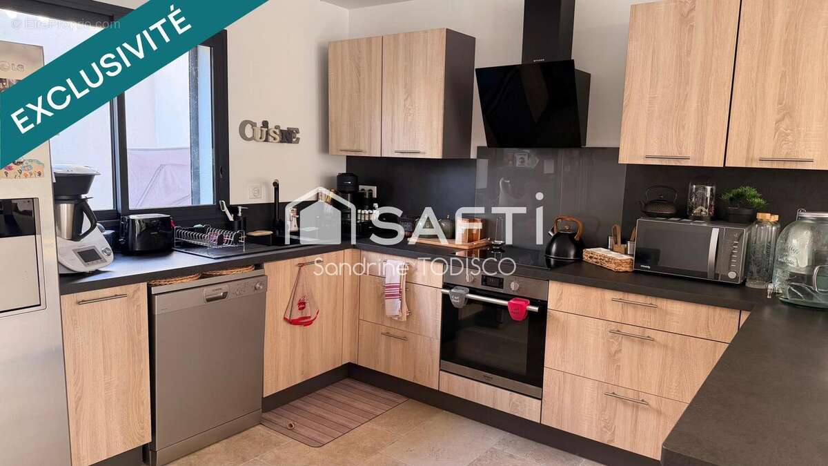 Photo 2 - Maison à CEYRESTE