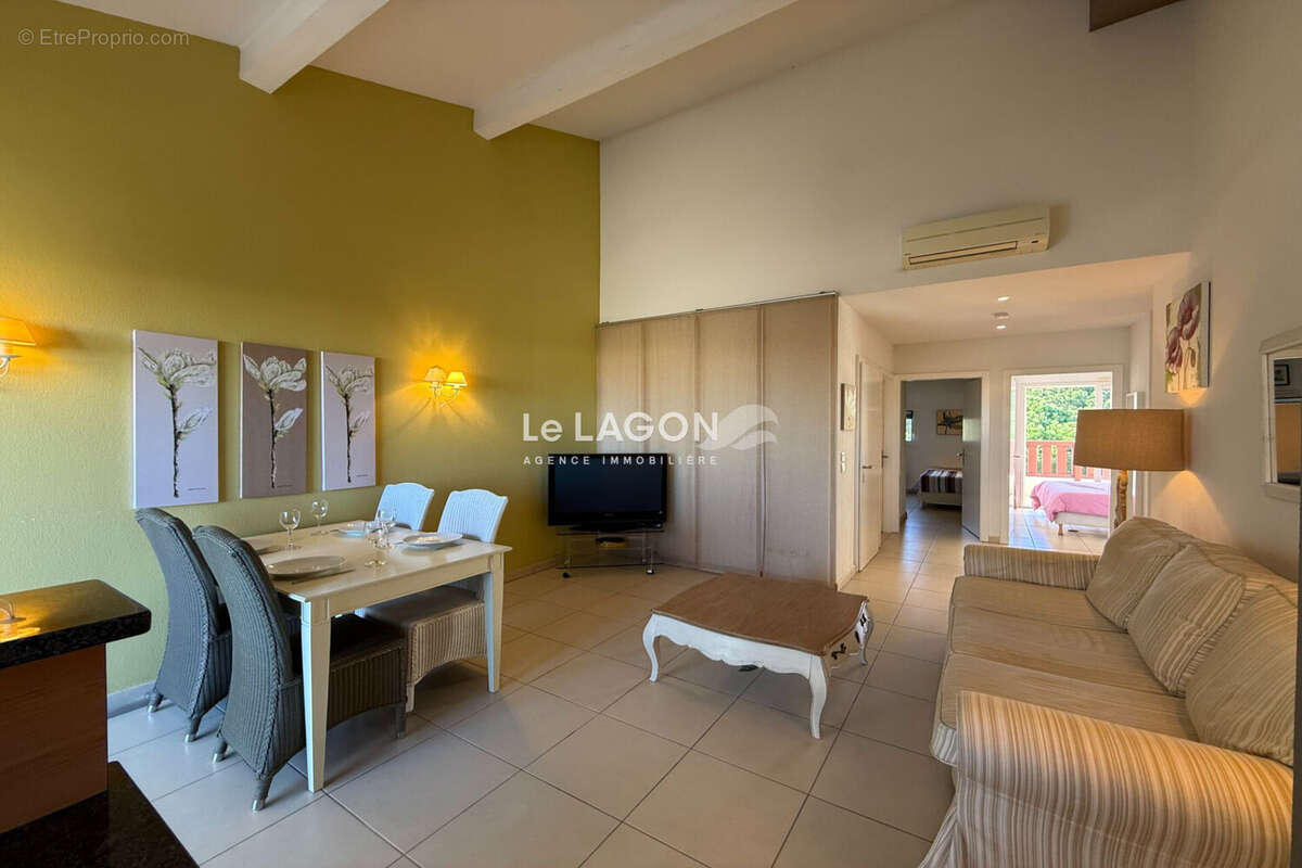Appartement à SAINT-CYPRIEN