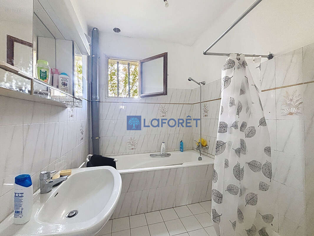 Maison à SAVIGNY-SUR-ORGE