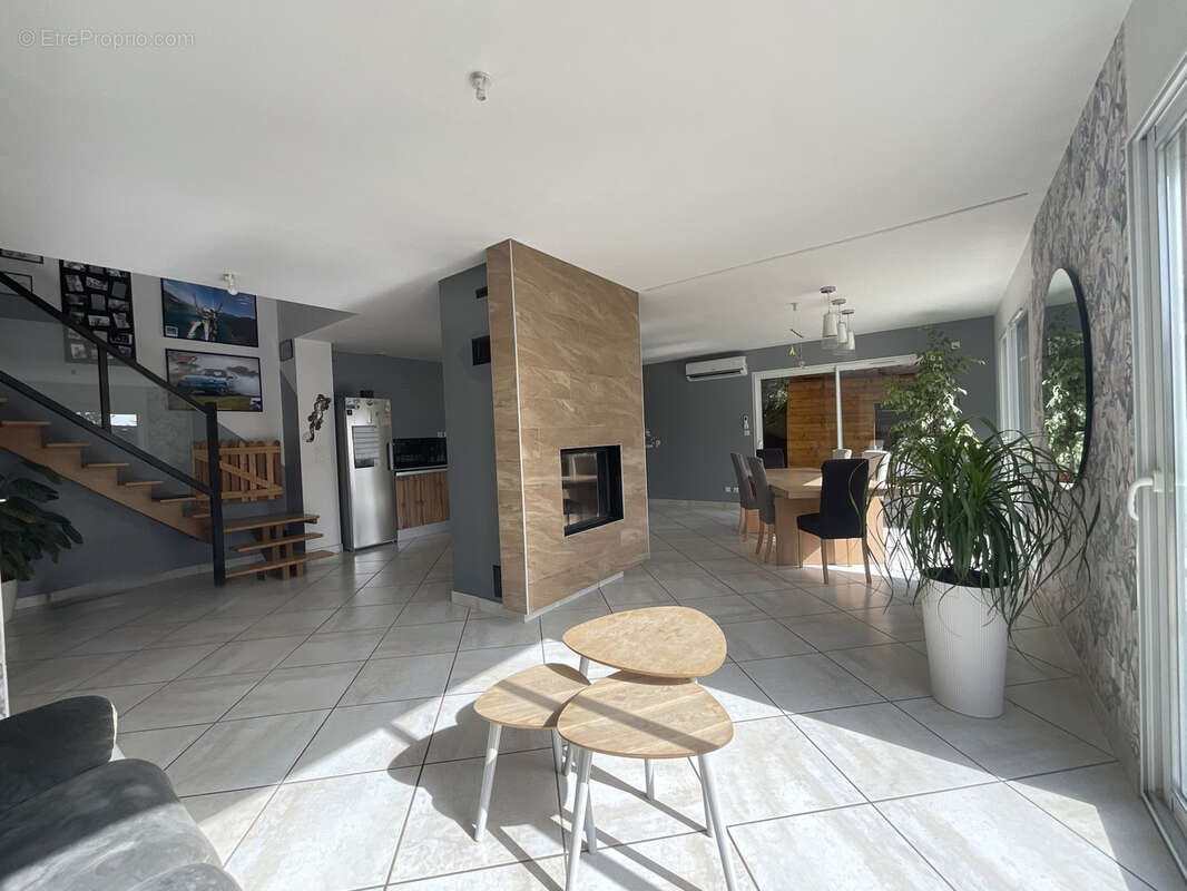 Maison à BOURGOIN-JALLIEU