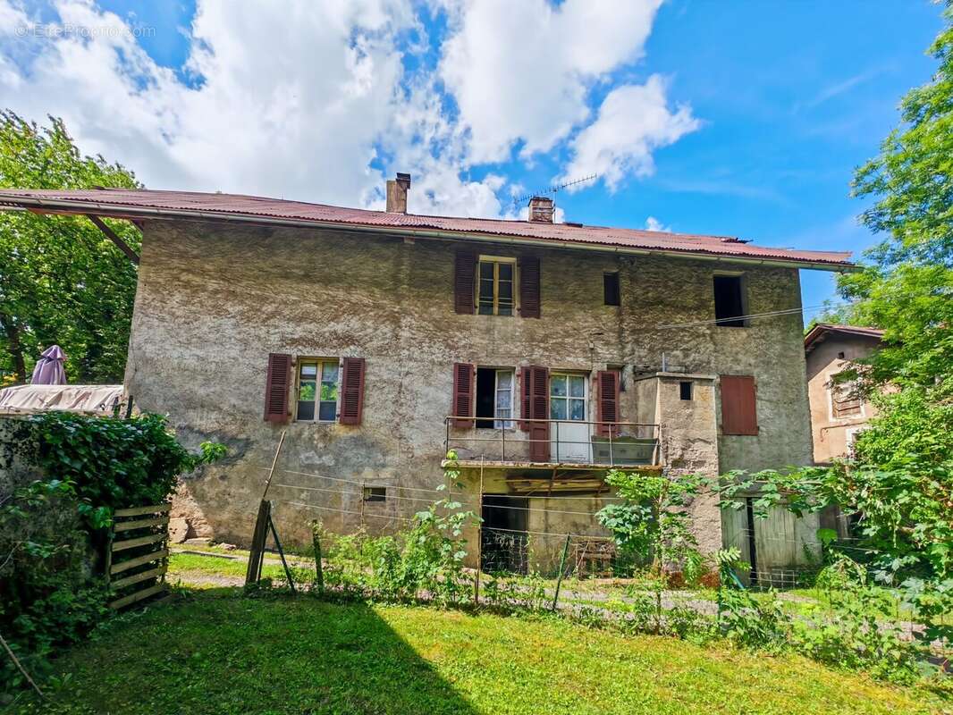 Maison à SAINT-JEOIRE