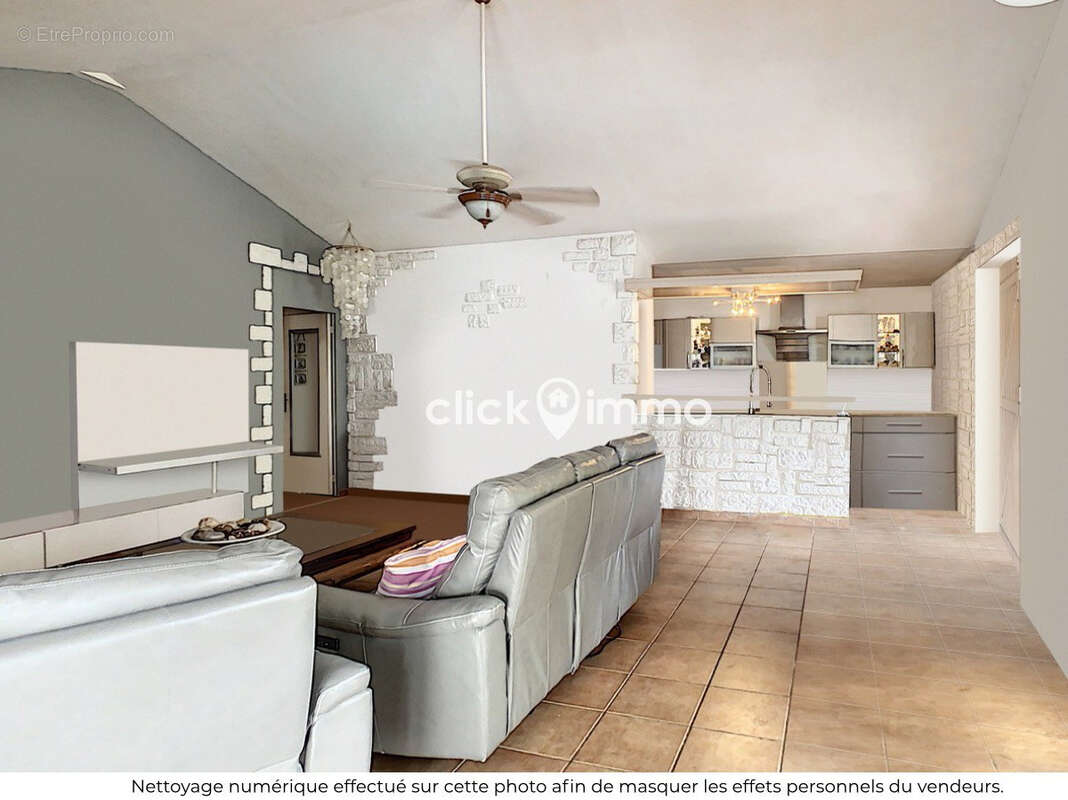 Maison à BAIE-MAHAULT