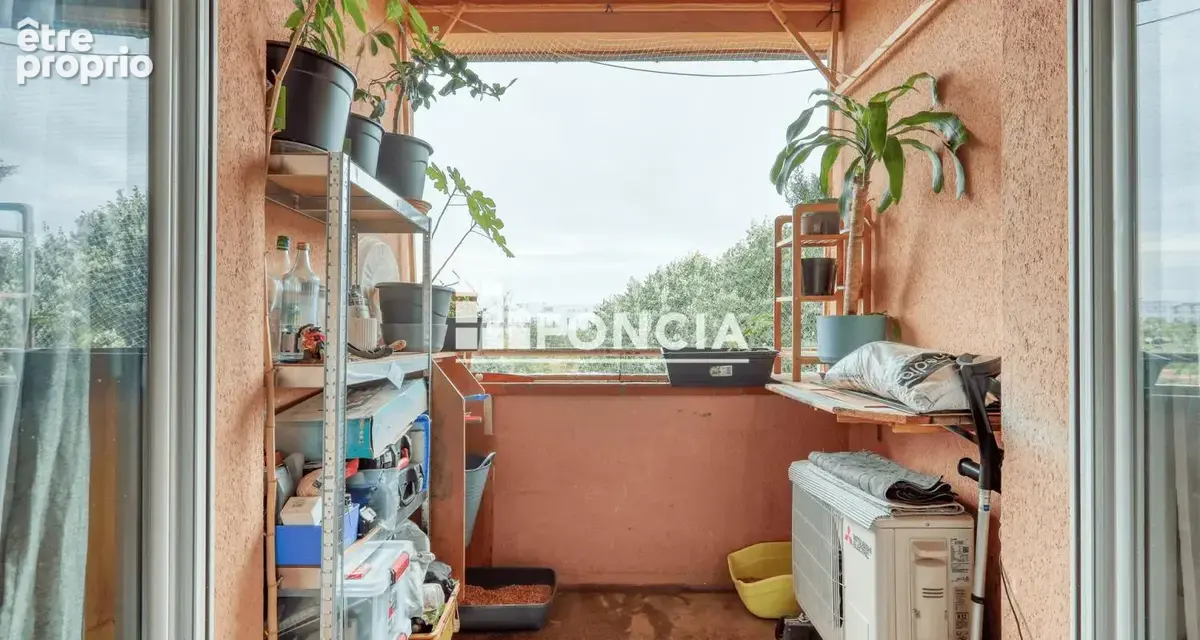 TOULOUSE LES VITARELLES : Bel appartement avec piscine et tennis en dernier étage - photo 9