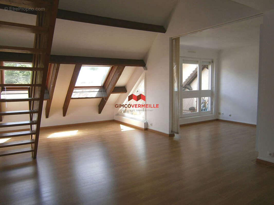 Appartement à SAINT-REMY-LES-CHEVREUSE