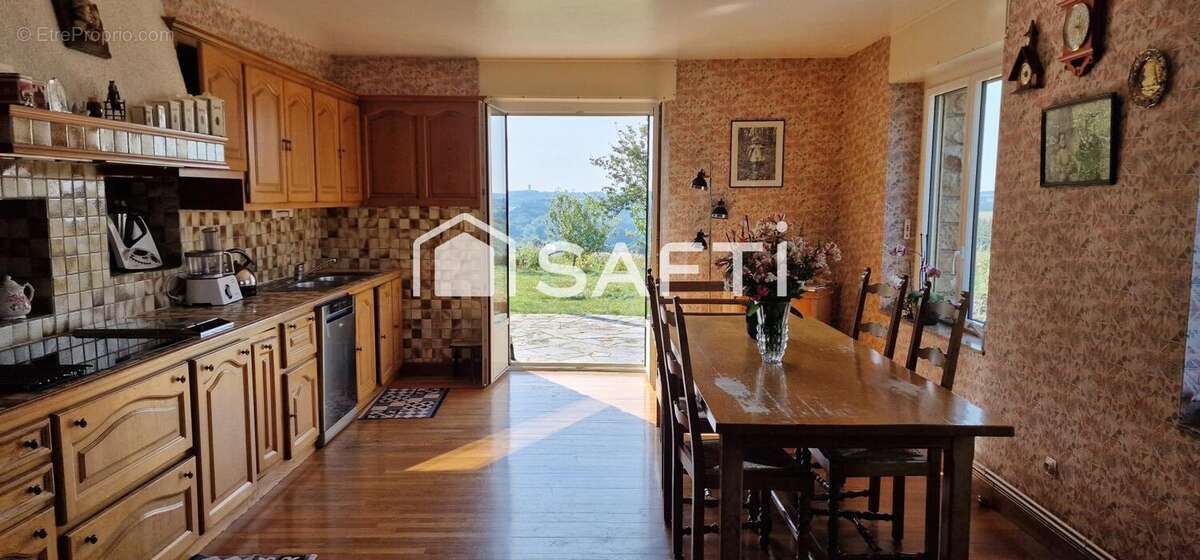 Photo 6 - Maison à LA PRENESSAYE