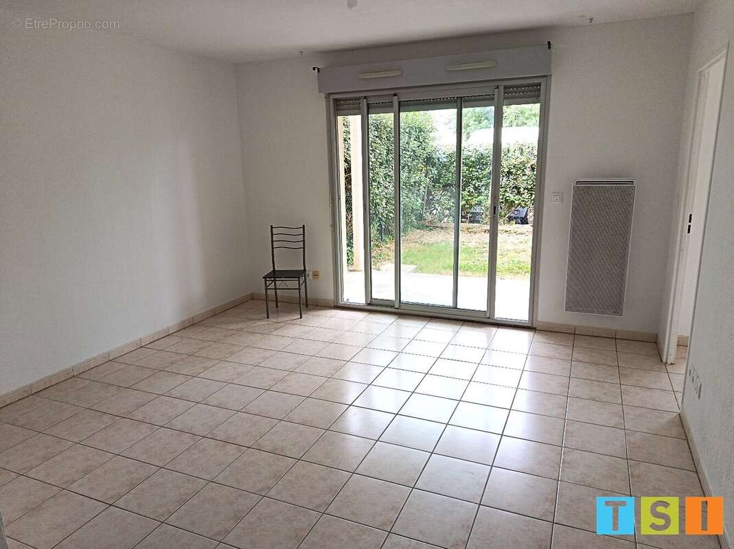 Montrejeau: appartement type T2 au rdc. - photo 4