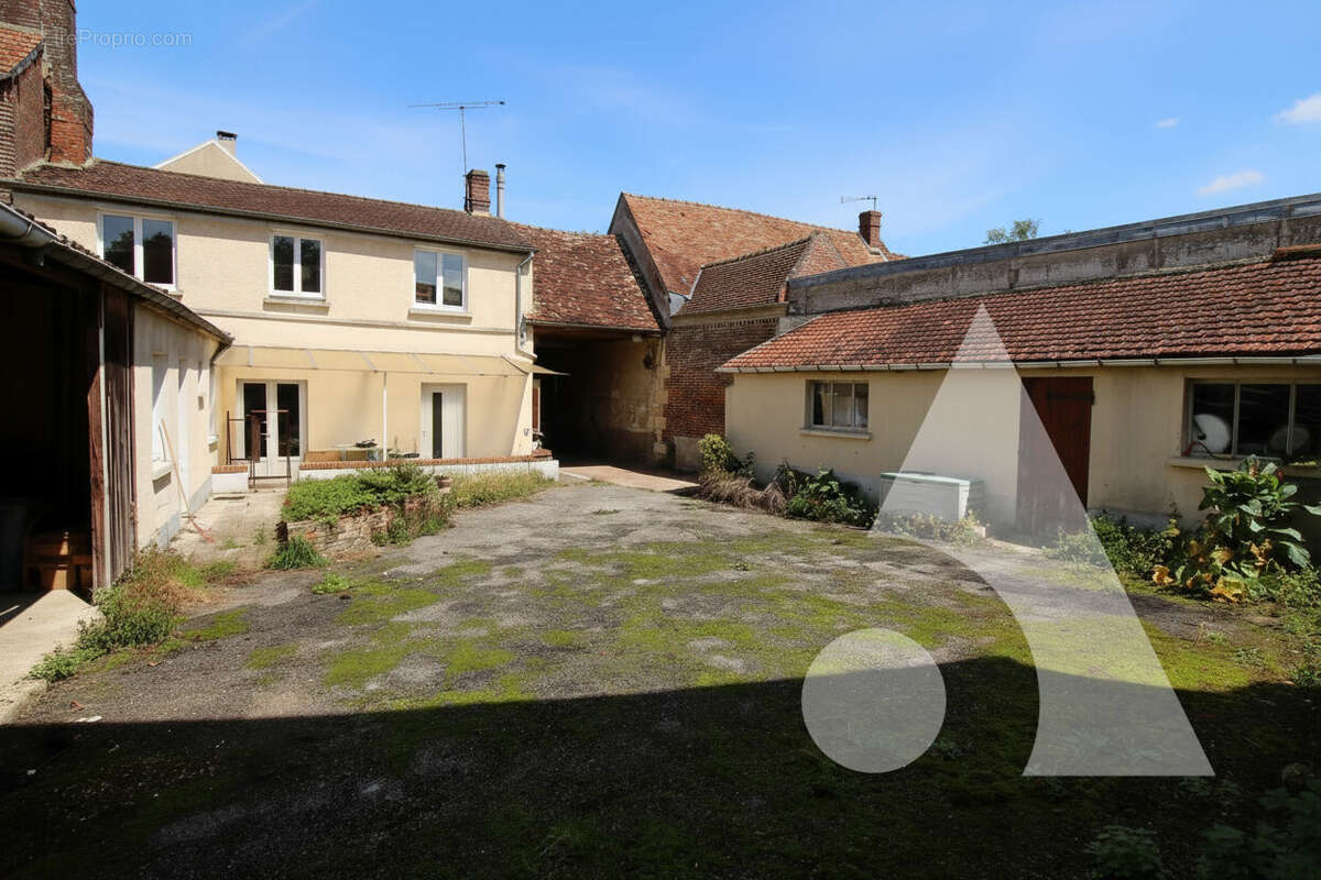 Maison à CANLY
