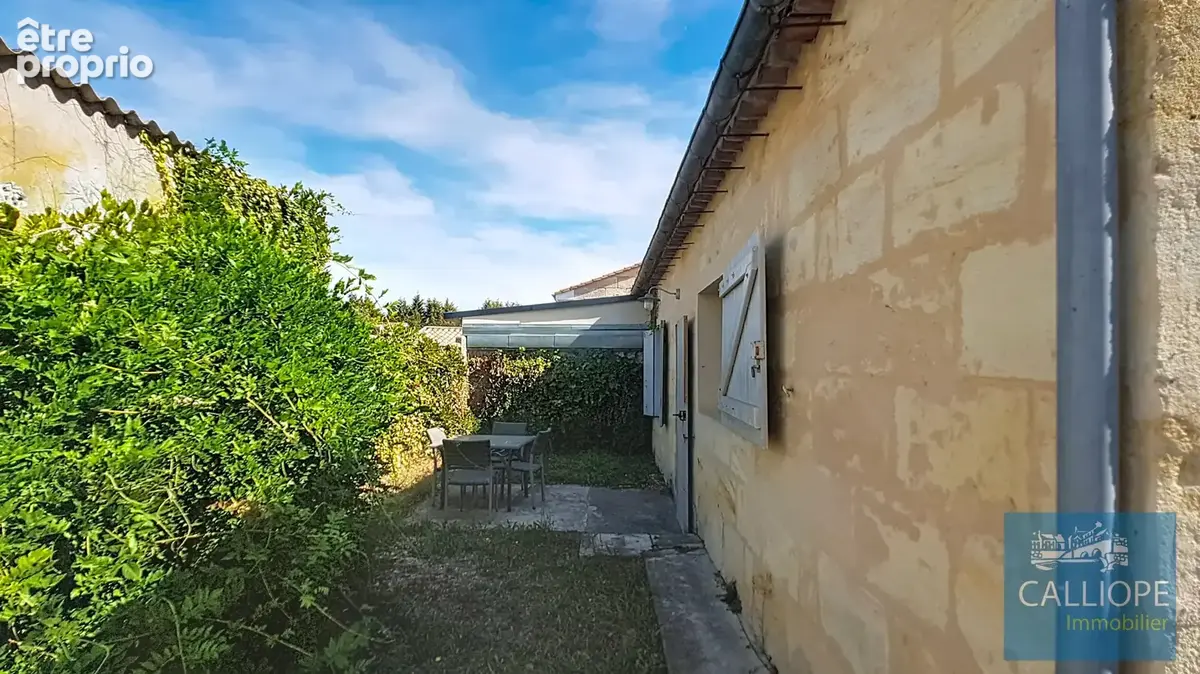 Charmante maison en pierre plein centre - photo 10