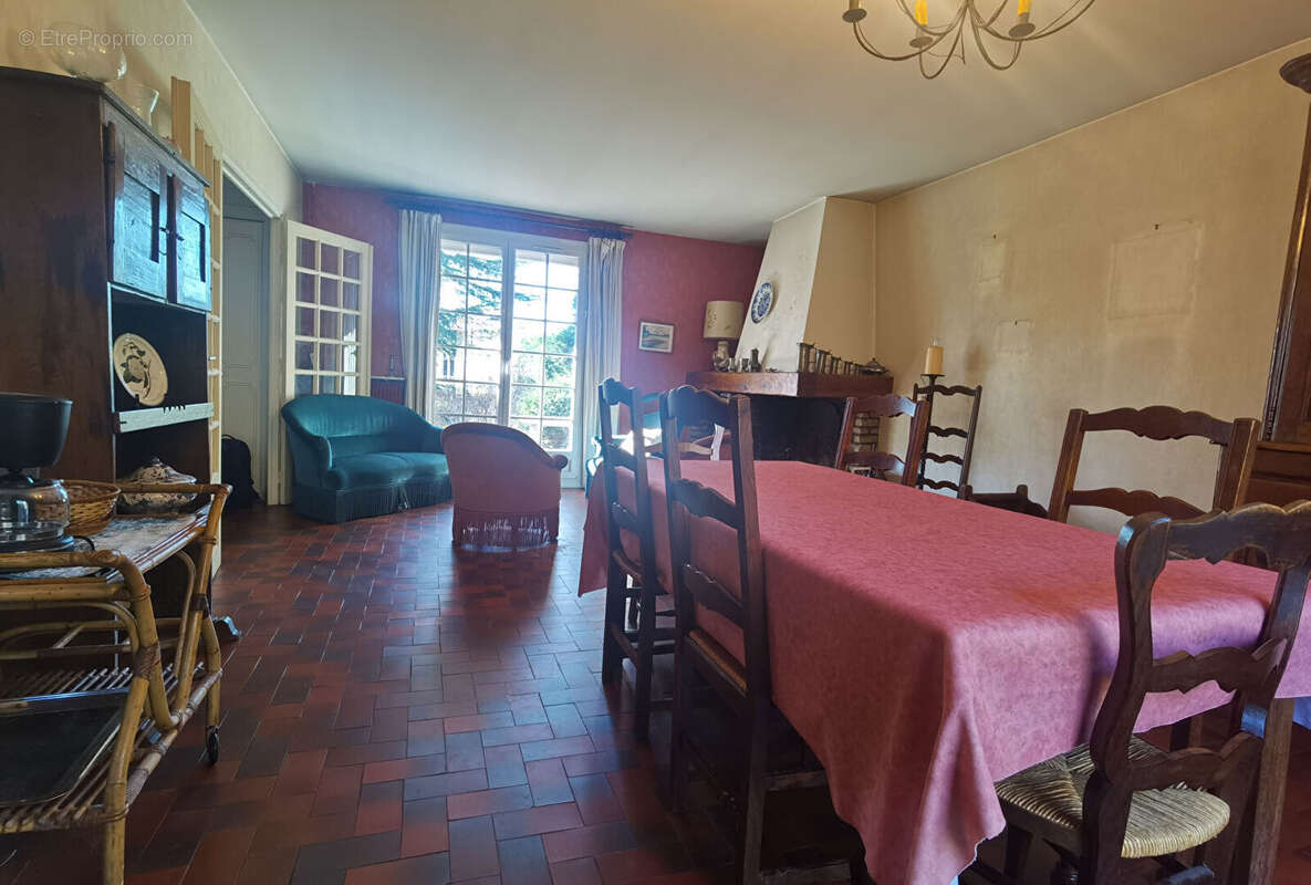 Maison à ROSNY-SOUS-BOIS