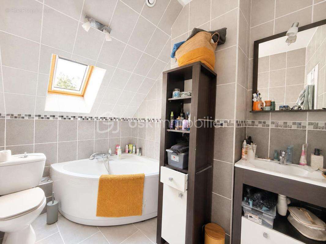 Charmante maison en pierre 3 chambres avec suite parentale à Pannecières - photo 14