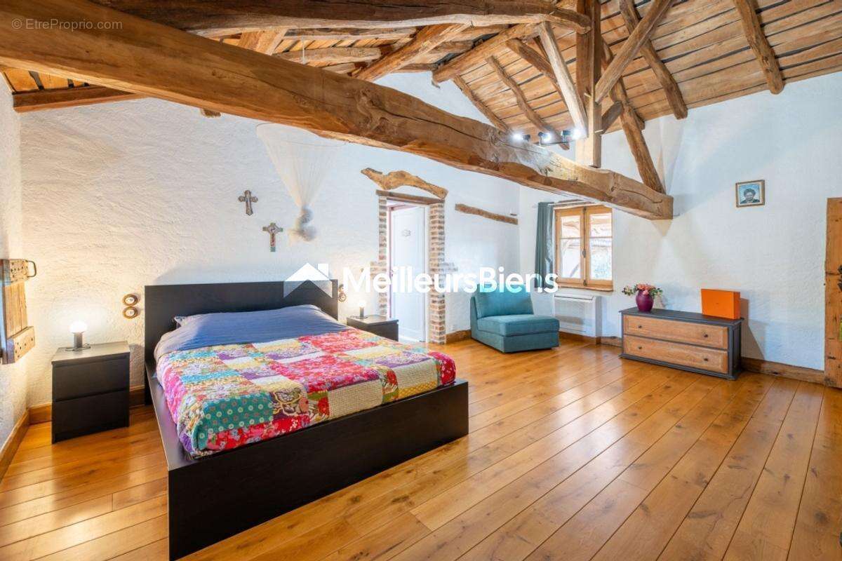 Maison bressane 327m² à Sulignat, terrain 4863m² - photo 14