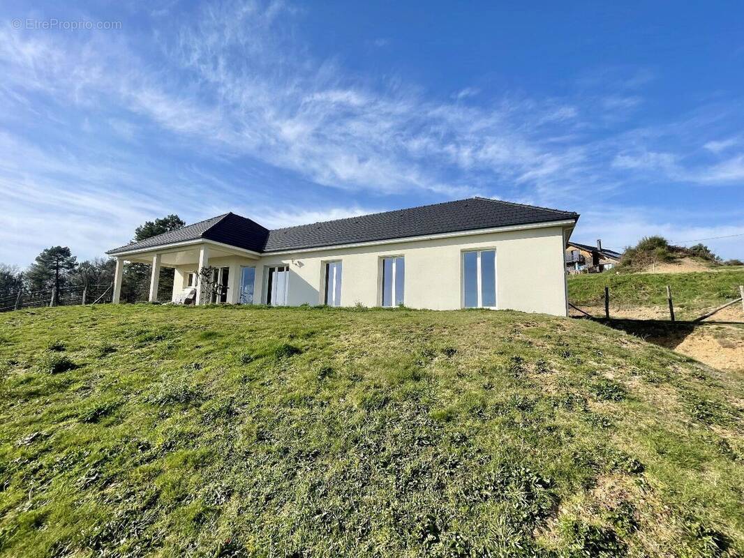 Maison à LASCAUX