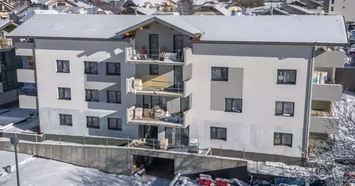 Appartement à VILLY-LE-PELLOUX