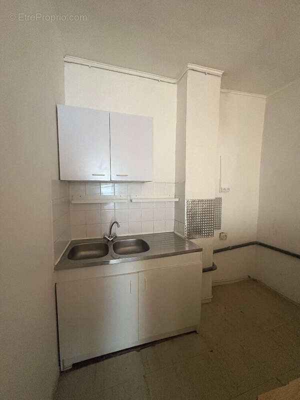 Appartement à MARSEILLE-2E