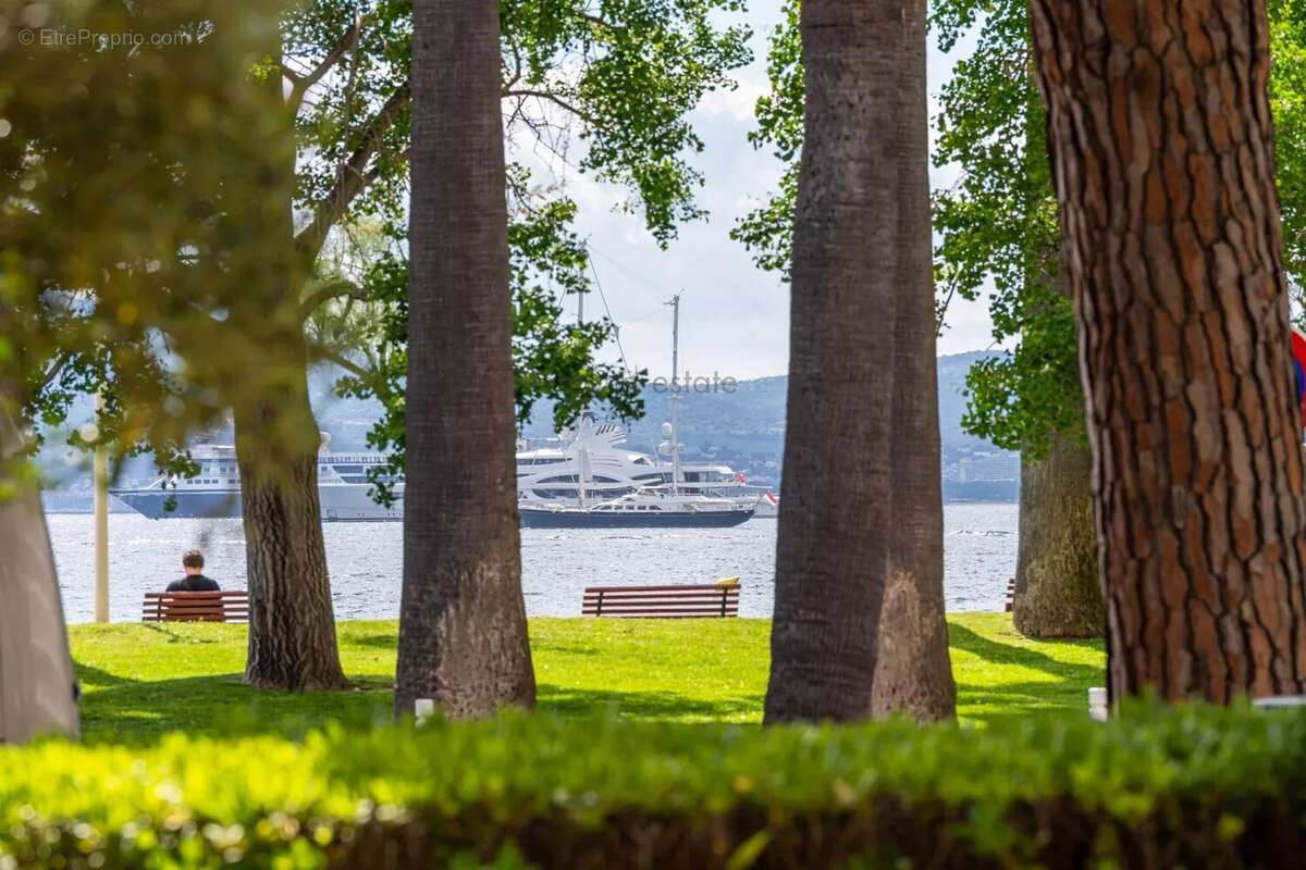 Exclusivite - cannes - pointe croisette - rdj vue mer 168 m² - photo 25