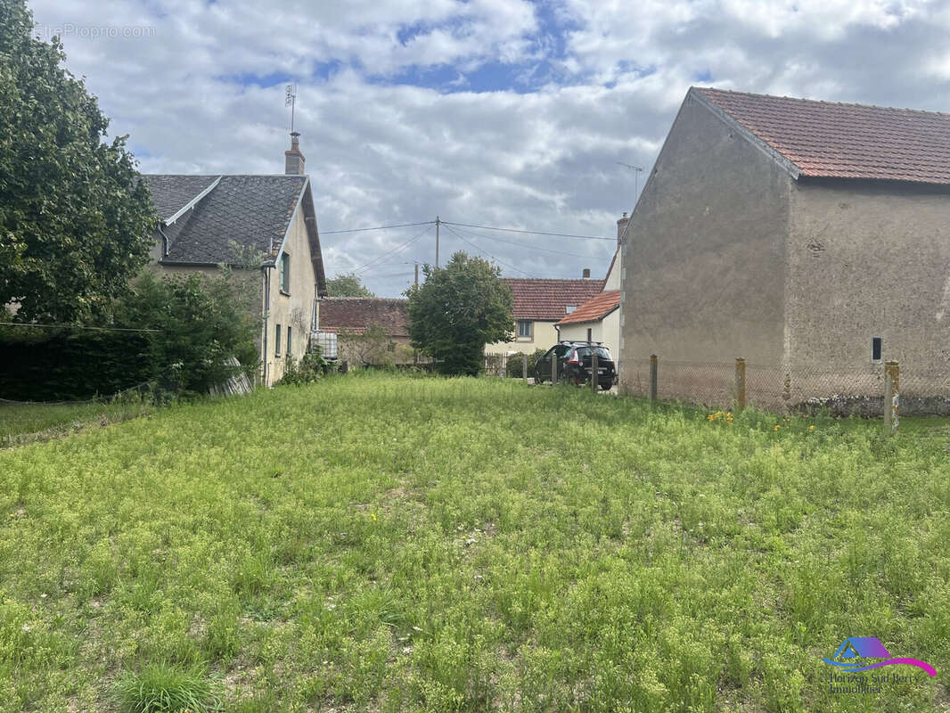 JARDIN - Maison à CHATEAUMEILLANT