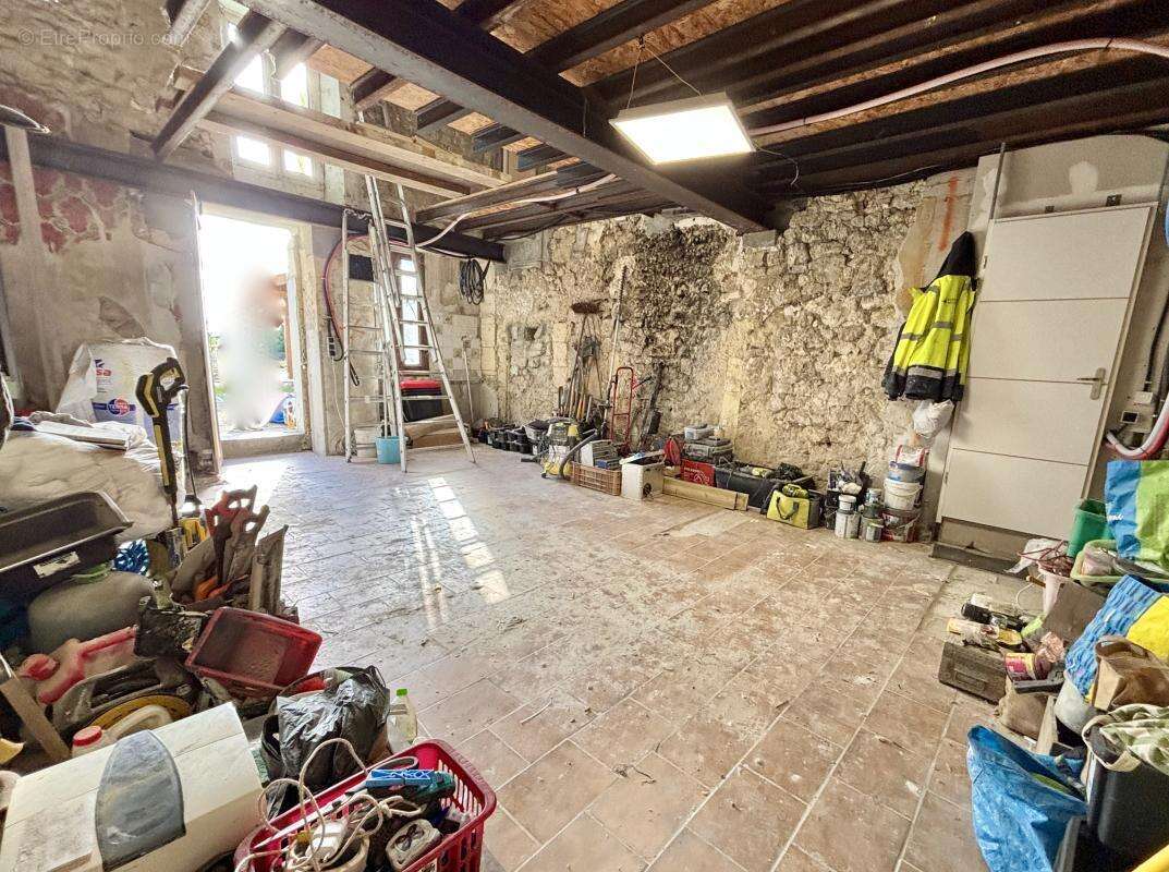 Appartement à CUBZAC-LES-PONTS