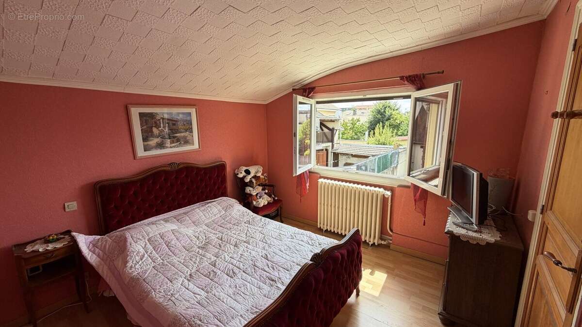 Maison 63 m² à Drancy  - photo 6