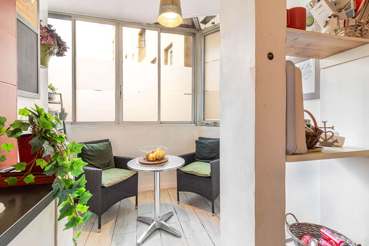 Appartement à MARSEILLE-7E