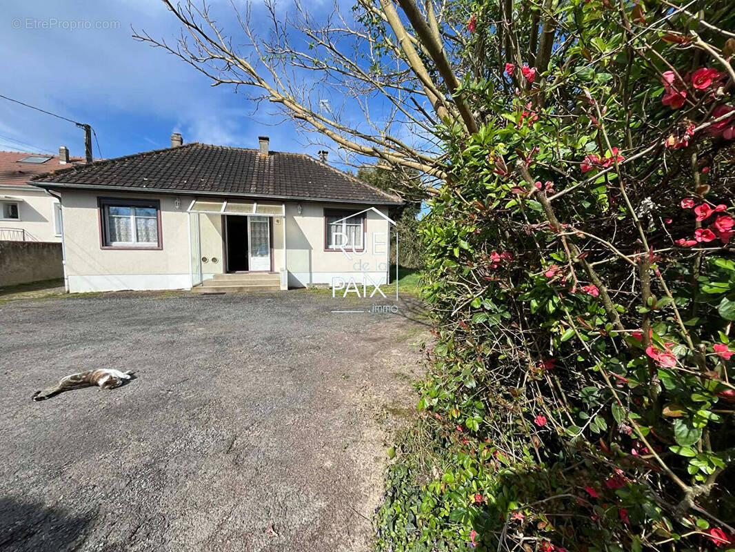 Maison à CENON-SUR-VIENNE