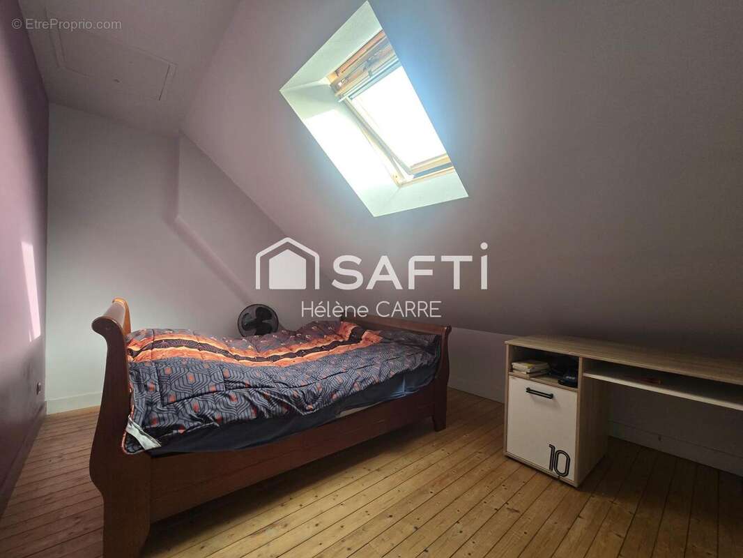 Appartement 155 m² à Vierzon  - photo 8