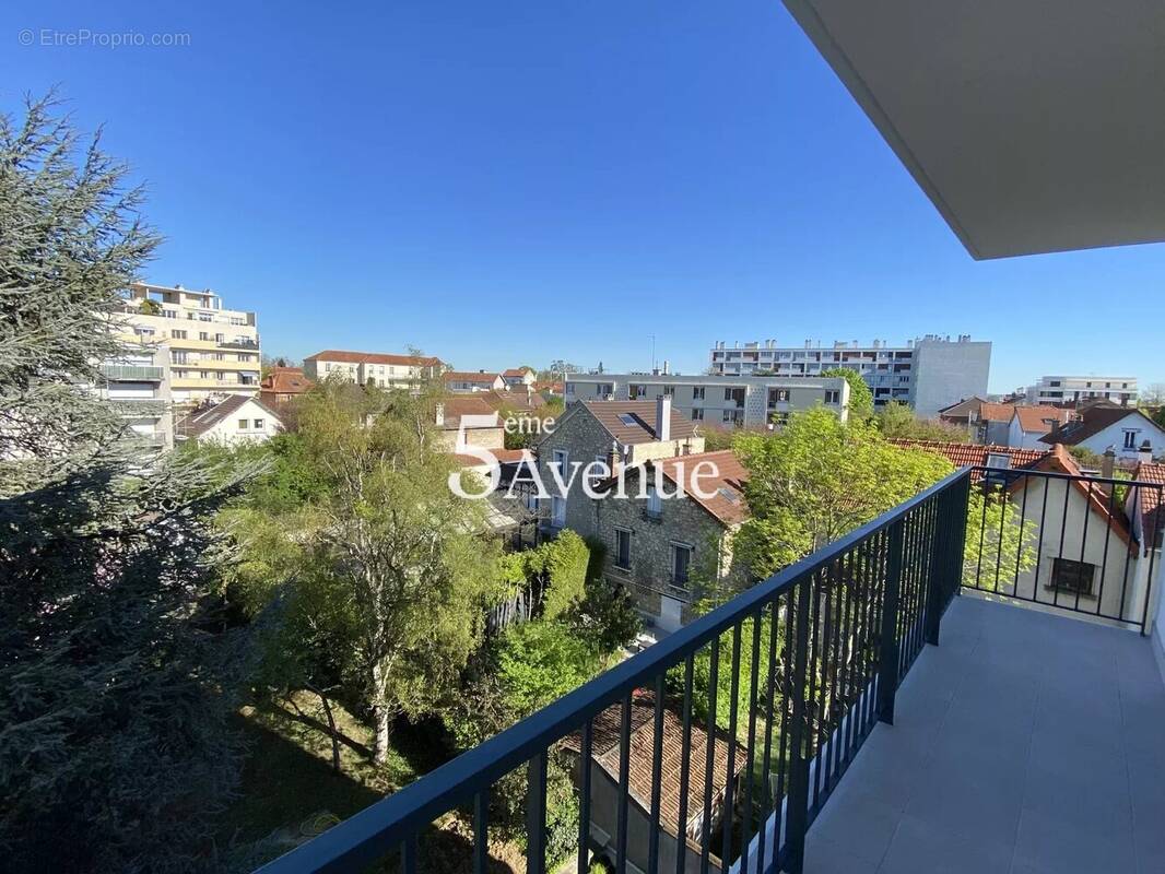 Appartement à SAINT-MAUR-DES-FOSSES