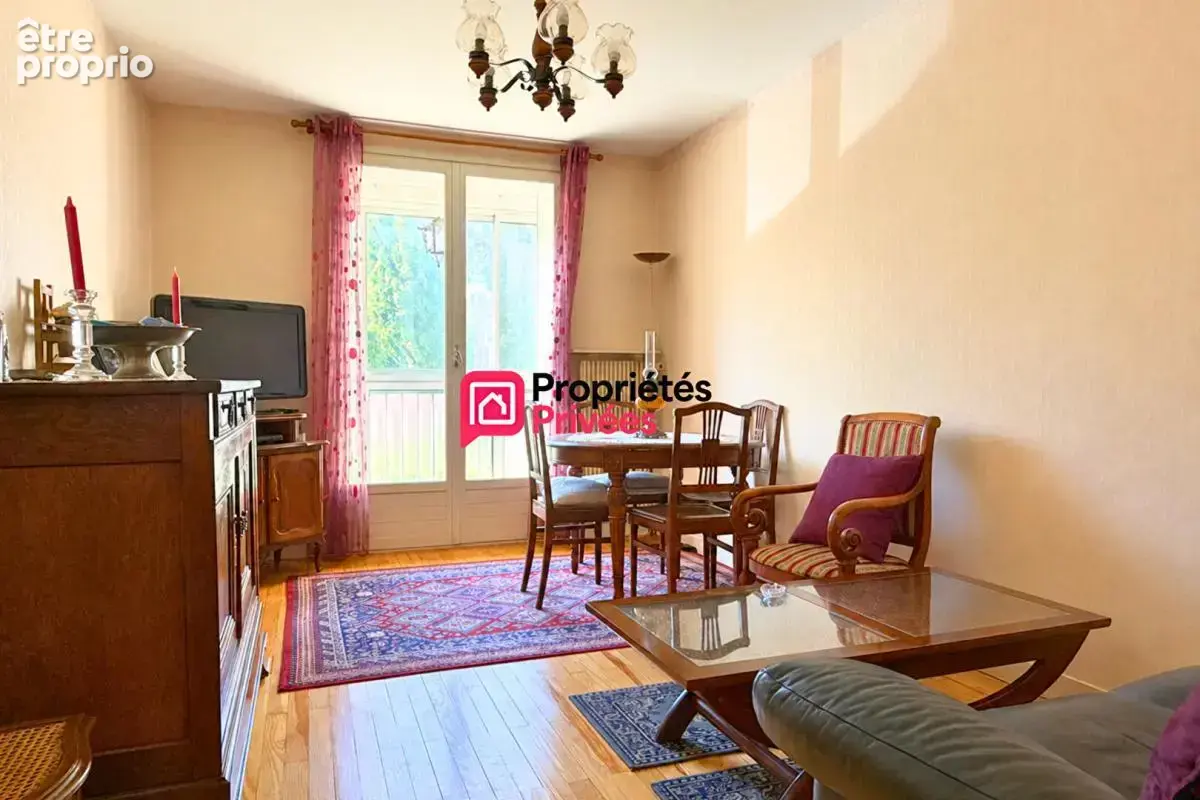 T3 de 63m² avec parking et cave à vendre  quartier Poncillon Marcombes Clermont Ferrand 63000 - photo 6