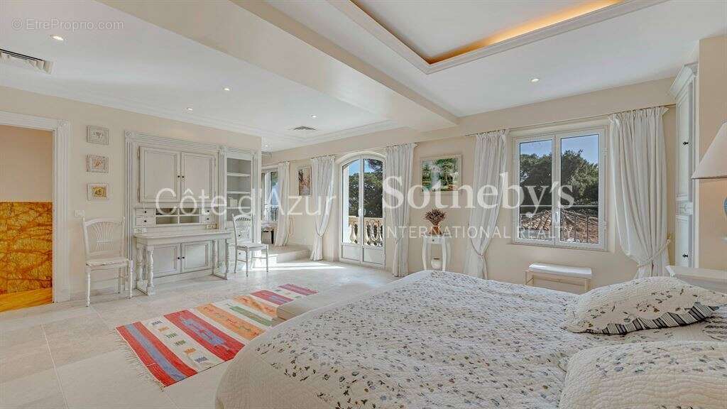 Maison à RAMATUELLE