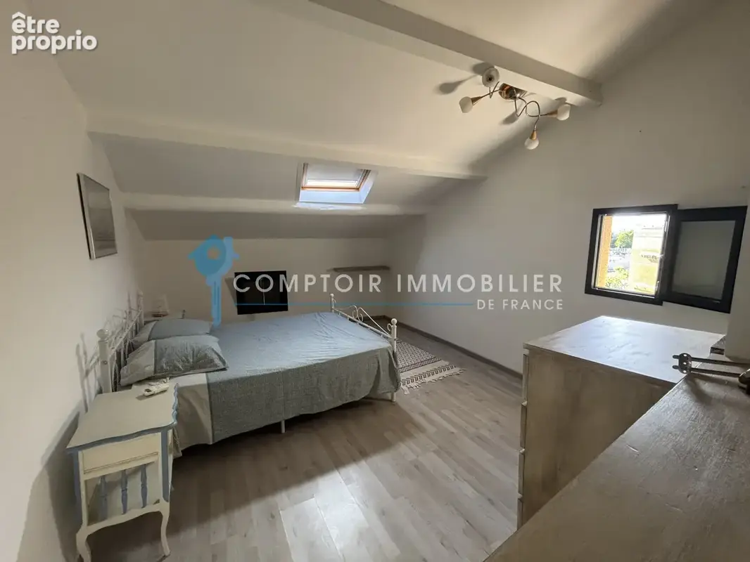 PERIPHERIE UZES : Maison de village avec 2 appartements - photo 8
