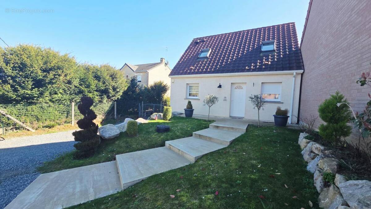 Maison à BUCQUOY