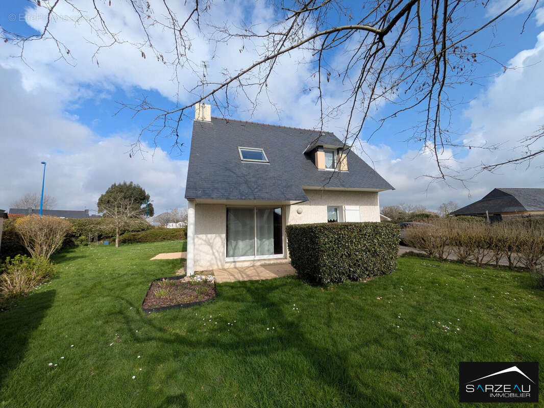 Maison à LE TOUR-DU-PARC