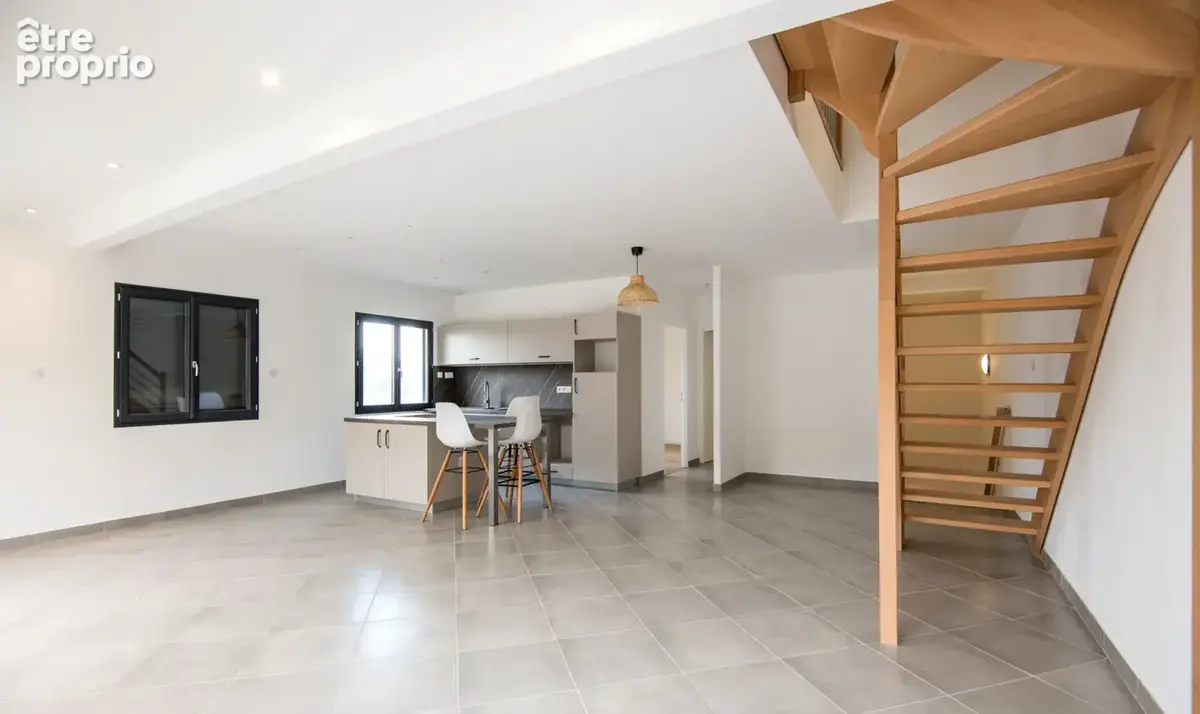 Maison LE MONASTERE TYPE 4 avec sous sol complet - photo 4