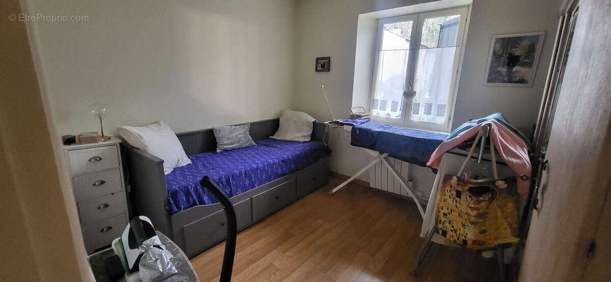 Maison à CUXAC-CABARDES