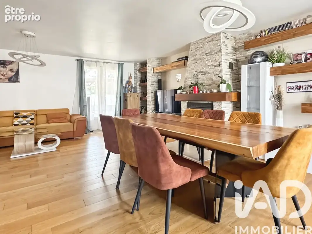 Photo 1 - Maison à SAINT-GERMAIN-LES-ARPAJON