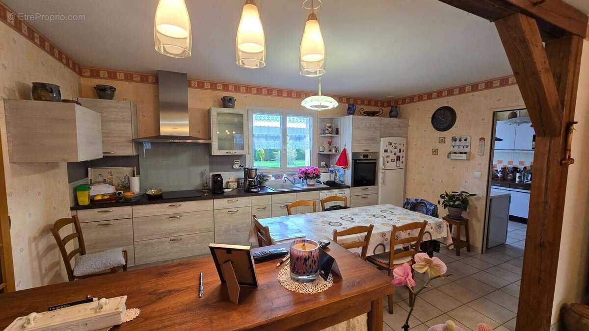 Photo 3 - Maison à BOURG-ARCHAMBAULT