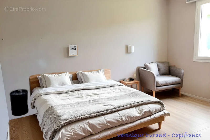 Maison à PIRE-SUR-SEICHE