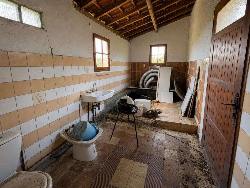 Maison de 2 pièce de 75 m² à Cléré-du-Bois - photo 5