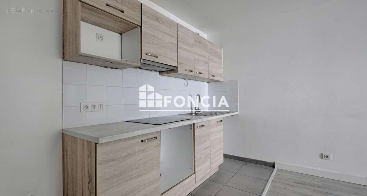 EXCLUSIVITE FONCIA ! Appartement 3P, balcons, avec cave et parking - photo 5