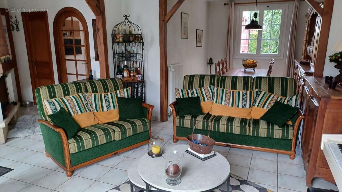 Maison à FAVEROLLES-SUR-CHER