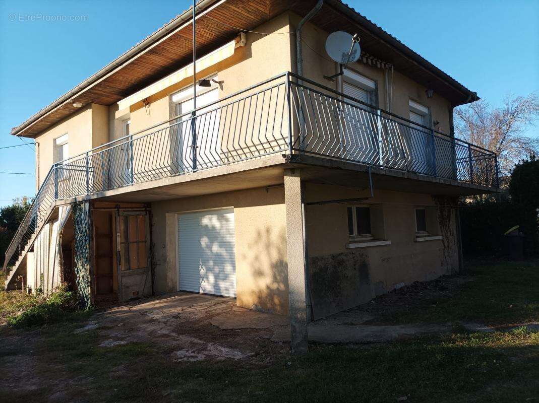 Maison à LONGUEVILLE