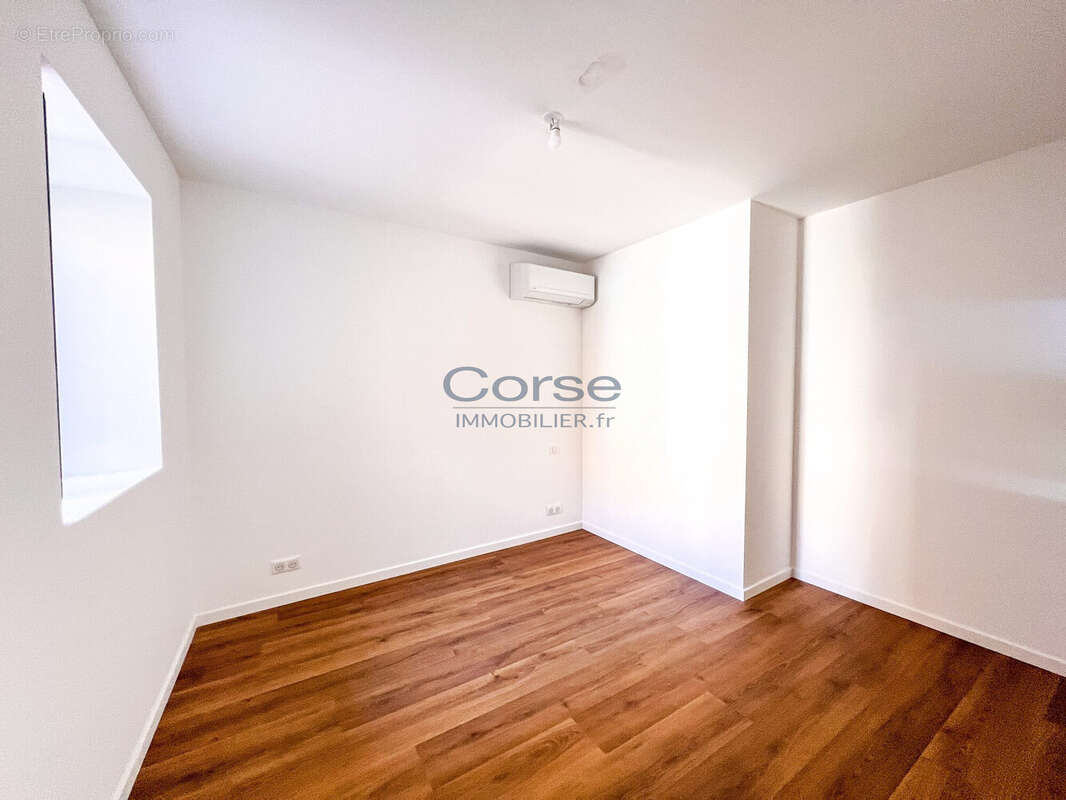 Appartement à ALATA